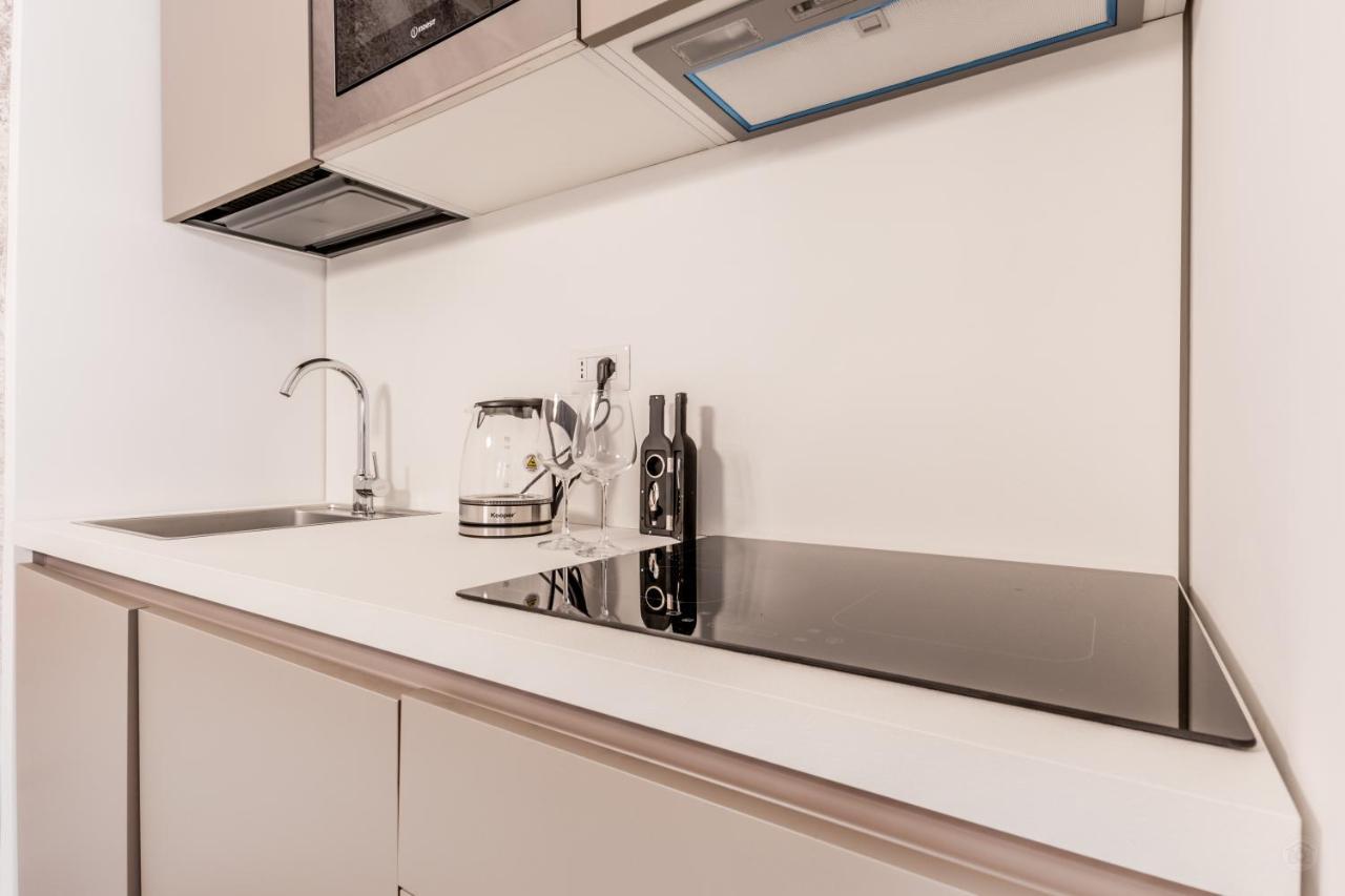 Bbhome Design Suite Apartment Over Trastevere District Roma Ngoại thất bức ảnh