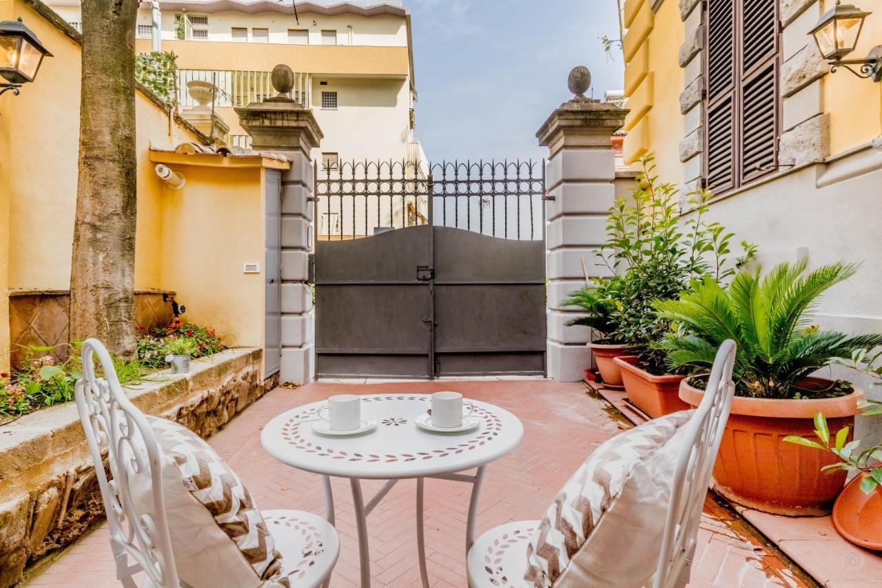 Bbhome Design Suite Apartment Over Trastevere District Roma Ngoại thất bức ảnh